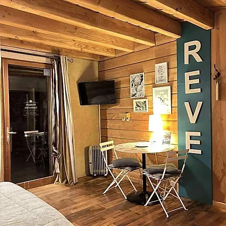 Bed & Breakfast Brindepaille 3*